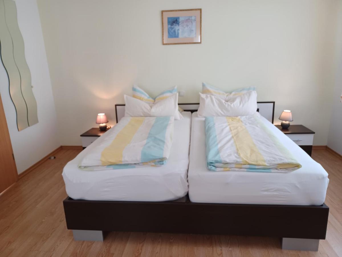 Ferienhaus Langenhecke 18 Бад Мюнстерайфел Екстериор снимка